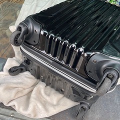 無料　スーツケースの画像