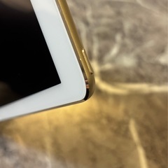(売買済)iPad Air2 第二世代　ゴールド　64GB  Wi-Fiモデル　指紋認証の画像