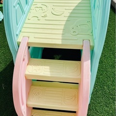 すべり台の画像