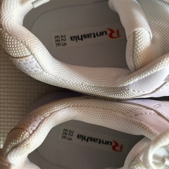 キッズスニーカー
の画像