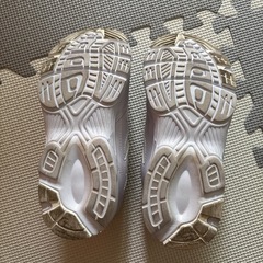 キッズスニーカー
の画像