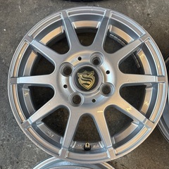 13インチ　ホイールの画像