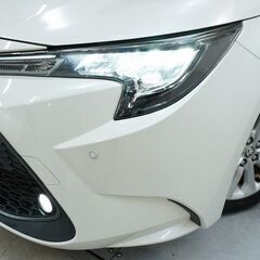 トヨタ カローラツーリングハイブリッド 　Ｓの画像