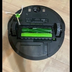 遠隔操作でお掃除楽々✨iRobotルンバe5 WiFi稼働確認済 の画像