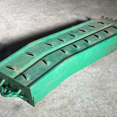 【中古/長期保管品/お引取り限定】■鉄製スノーヘルパー2枚セット■W180mm×D600mm×H60mm■の画像