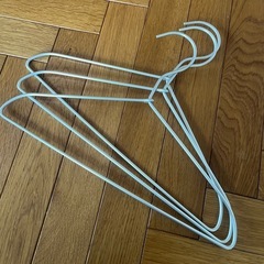 MAWAハンガー・無印良品ハンガー差し上げます。の画像