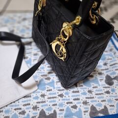 Diorのバッグの画像