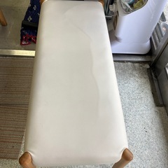 I 2512-662 大塚家具　オーク無垢材　ダイニングセット　ベンチ　イス2脚付き　バラ売り不可　キズ汚れ有りの画像