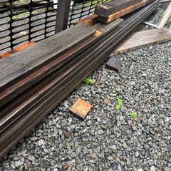 〔交渉中〕廃材木材の画像