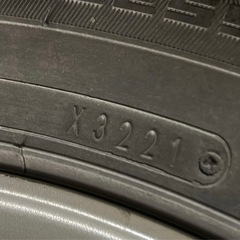 最終値下げ⤵️アルミ＋スタッドレスタイヤ4本溝ありの画像