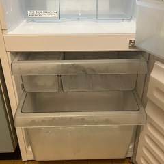 【冷蔵庫】2000円の画像