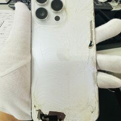 【背面割れでもOK📱】iPhone13 Pro 故障品を所…