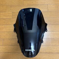 PCX125 2025年モデル　純正スクリーンの画像