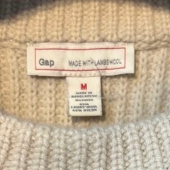 【GAP】ラムウール ミドルゲージ クルーネックセーターの画像