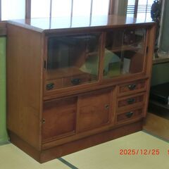 木製サイドボード（昭和５０年代後半製造）の画像