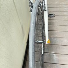 NESTO LIMIT クロスバイク　アルミフレーム440㎜　外装21段変速　引取専用の画像