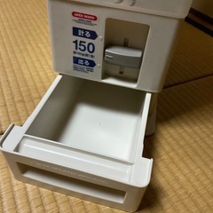 米びつ　ライスストッカー　10kgの画像