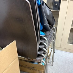 廃盤のIKEAスタッキングできるチェアの画像