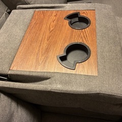 <値下げします！！！>【セット売り】ニトリのソファとセンターテーブル、SONYテレビの画像