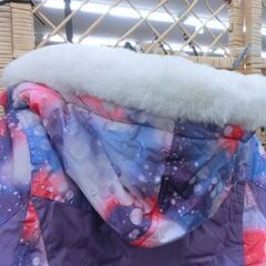 スキーウエア SPYDER 7歳 125cmくらい パープル 紫 上下セット スキーウェア つなぎ 雪遊び スキー 通学に 1801639 札幌市 西野店の画像