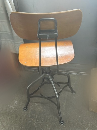 ノーザンオハイオ インダストリアル トレド スウィベル サイドチェア A ノーザンオハイオインダストリアル / Northern Ohio Industrialの