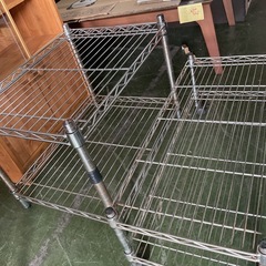 スチールラック１個¥500、在庫1個のみの画像