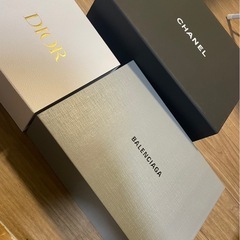 色んな高級ブランドの箱の画像