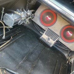 シボレーインパラ　ローライダーの画像