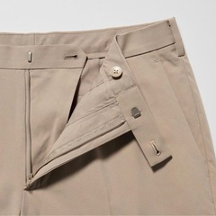 【UNIQLO・新品】感動パンツ2WAYストレッチ（コットンライク）の画像