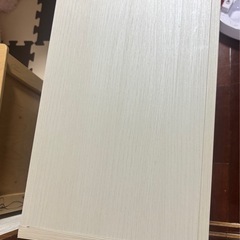 収納ボックスの画像