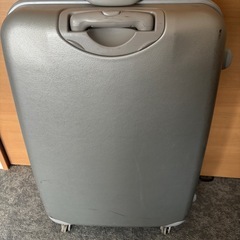 旅行用キャリーケースの画像