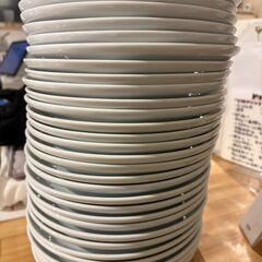 白プレート４８枚あります。の画像