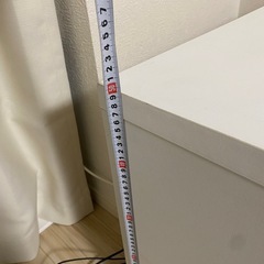 白いテレビボード　テレビ台の画像