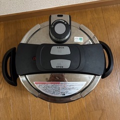 圧力鍋　5L アイリスオーヤマの画像