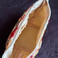 アルソアのポーチの画像