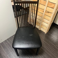 ダイニングテーブルの画像