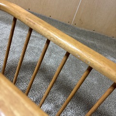 木製ブックスタンドの画像