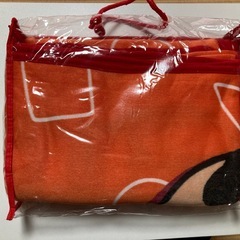 クレヨンしんちゃん　大判フリースブランケット　お昼寝ケットの画像