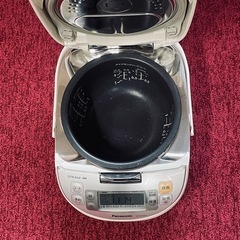 Panasonicの スチームIH炊飯ジャー  2013年製の画像