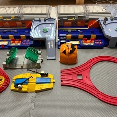 プラレール　まとめ売り　ガチャっとアクションステーションの画像