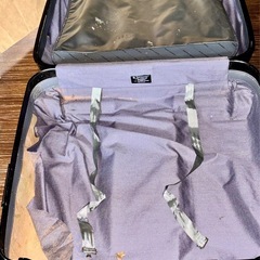 サムソナイト 大きなスーツケース 鍵紛失 傷、割れ、破れの画像