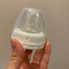 LARUTAN 電動搾乳器の画像