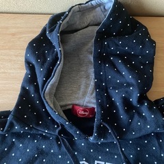 レディースパーカーの画像