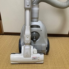 【年末大掃除！】パナソニック　掃除機　mc-pk12gの画像