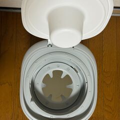 【美品・箱あり】コンビ ポイテック W防臭 おむつポット｜替えカセット5個付き｜使用頻度少の画像