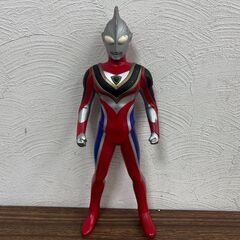 【お売りします】ウルトラマンティガ ティガダーク/ウルトラマンガイア スプリーム・ヴァージョンの画像