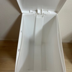 【美品】ニトリ 消臭スリムペダルペール 45L ホワイト / 丸洗い・除菌済の画像