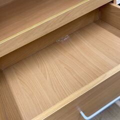 A-972【リユースのサカイ野々市店】ジモティ来店特価‼ ２枚扉食器棚 木製 木目調 ブラウン クリーニング済みの画像