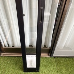 ネコ用のサッシ出入り口の画像