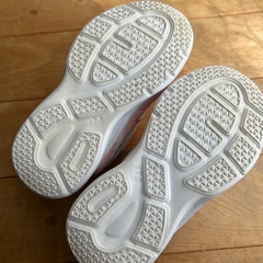 子供用シューズ　madfoot! 17.5cm ピンクの画像